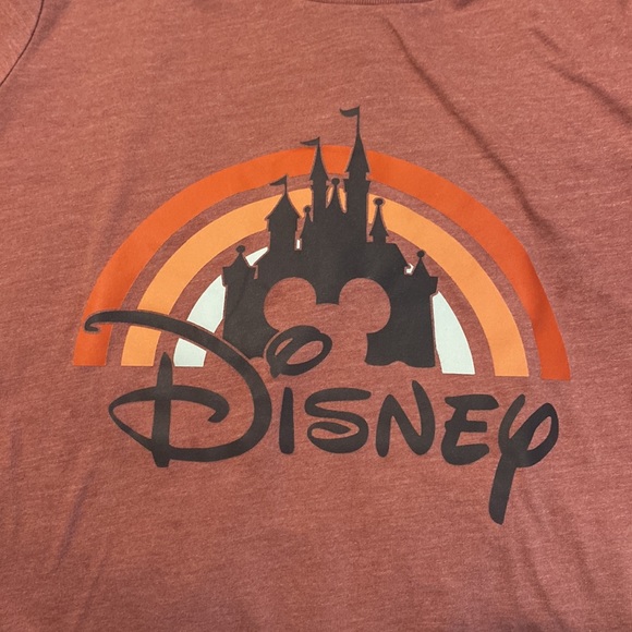 Lot of family DISNEY tees and hats - Picture 3 of 10